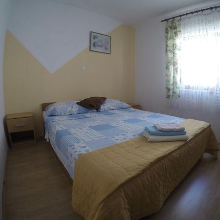 Peach Apartment'S Repic Bibinje Extérieur photo